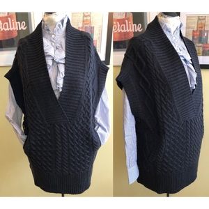 Haute Hippie V-neck Sweater Cable Knit Vest, Sz. L